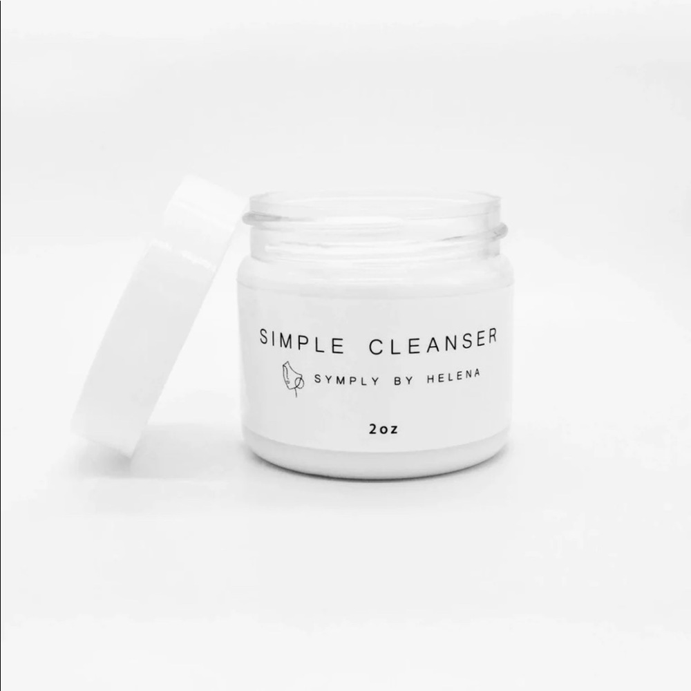 Simple Cleanser Simply By Helena